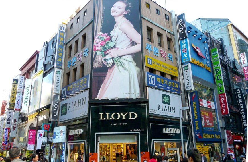 Are Outdoor Billboards Worth the Investment? A Data-Driven Perspective