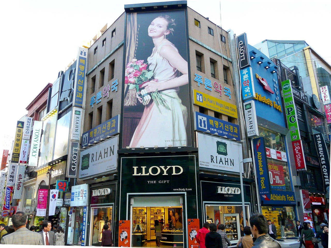 Are Outdoor Billboards Worth the Investment? A Data-Driven Perspective